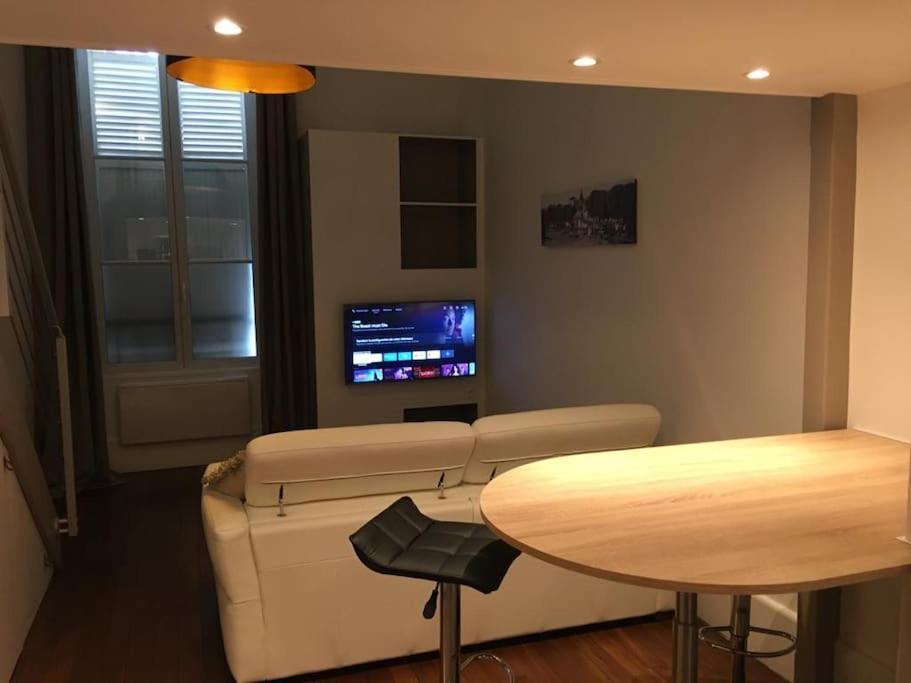 Hyper Centre Orleans : Appartement De Charme Exterior photo
